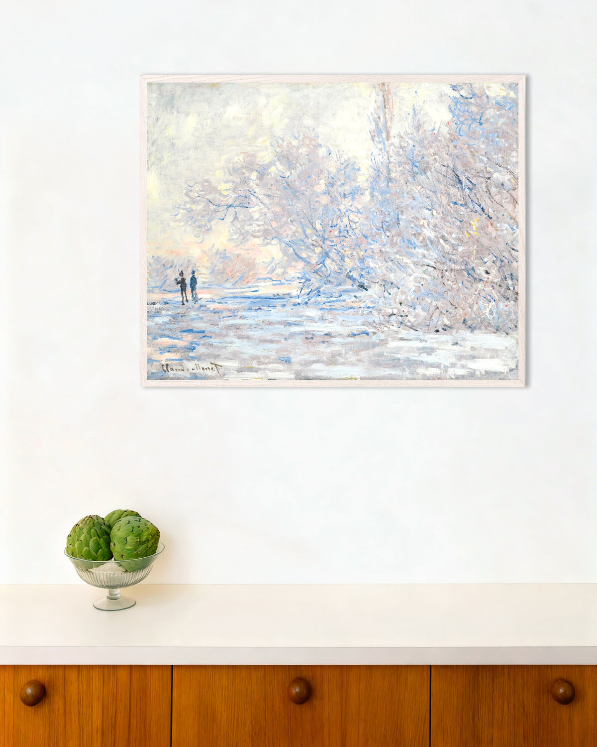 Poster Brina a Giverny (1885) di Claude Monet con cornice in legno bianco