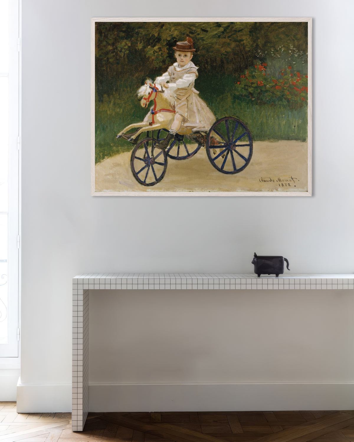 Poster Jean Monet sul suo cavallo a dondolo (1872) di Claude Monet con cornice in legno bianco