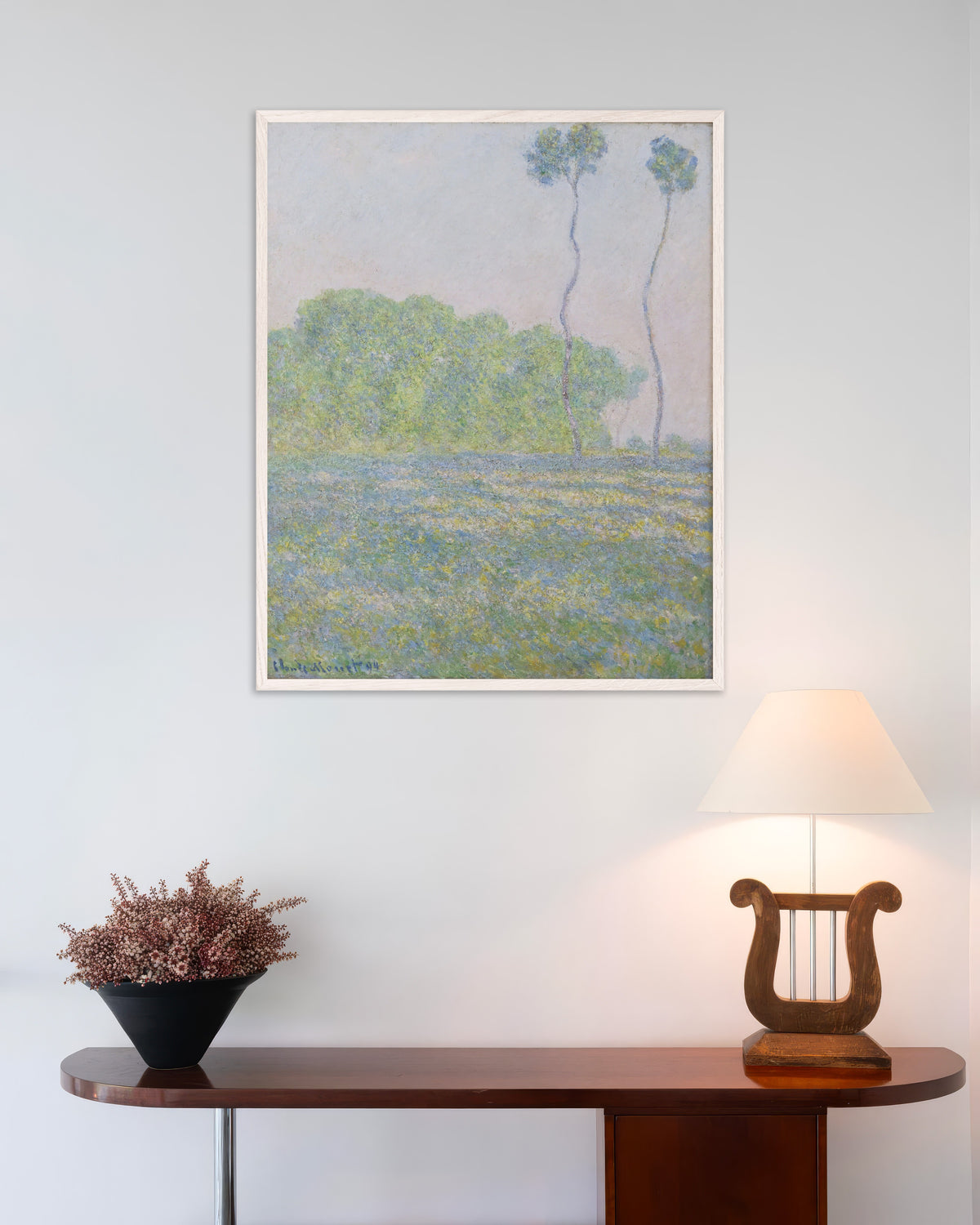 Poster Prato a Giverny (1894) di Claude Monet con cornice in legno bianco