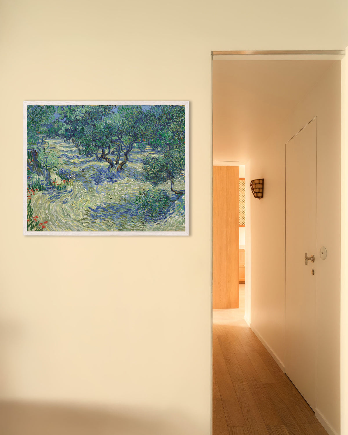 Poster di Uliveto (1889) di Vincent van Gogh, con cornice in legno bianco