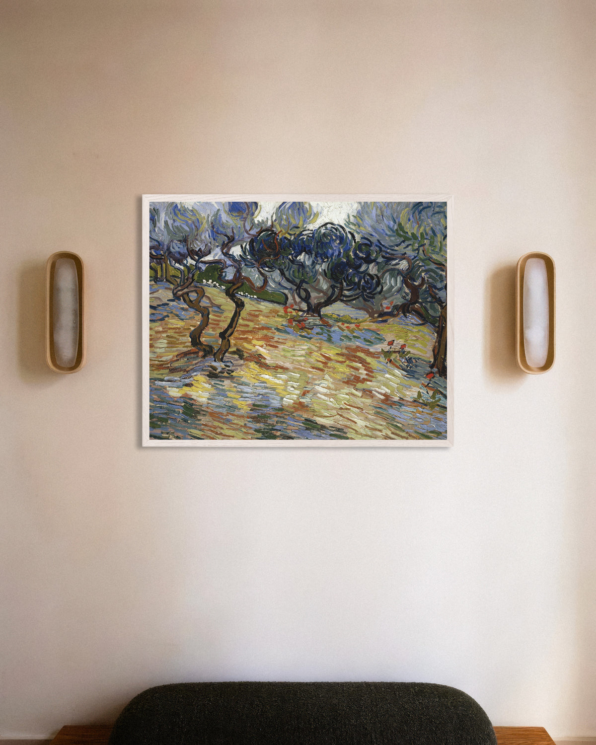 Poster Ulivi (1889) di Vincent van Gogh con cornice in legno bianco