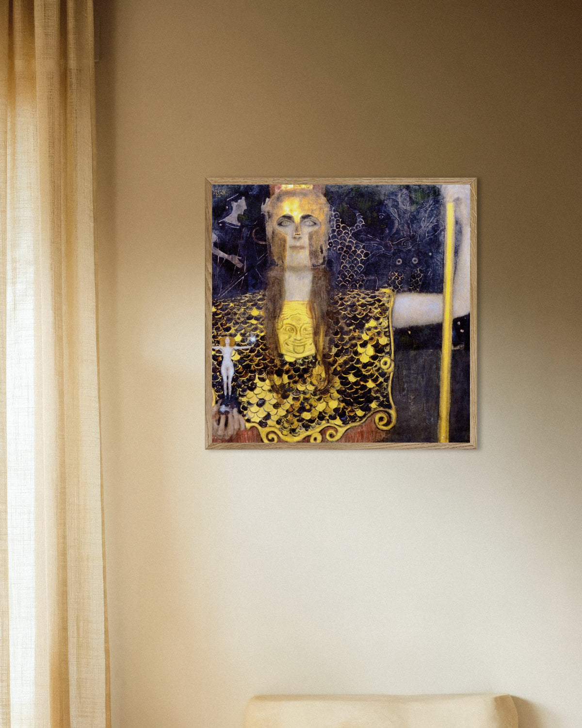 Poster di Pallade Atena (1898) di Gustav Klimt, con cornice in legno naturale