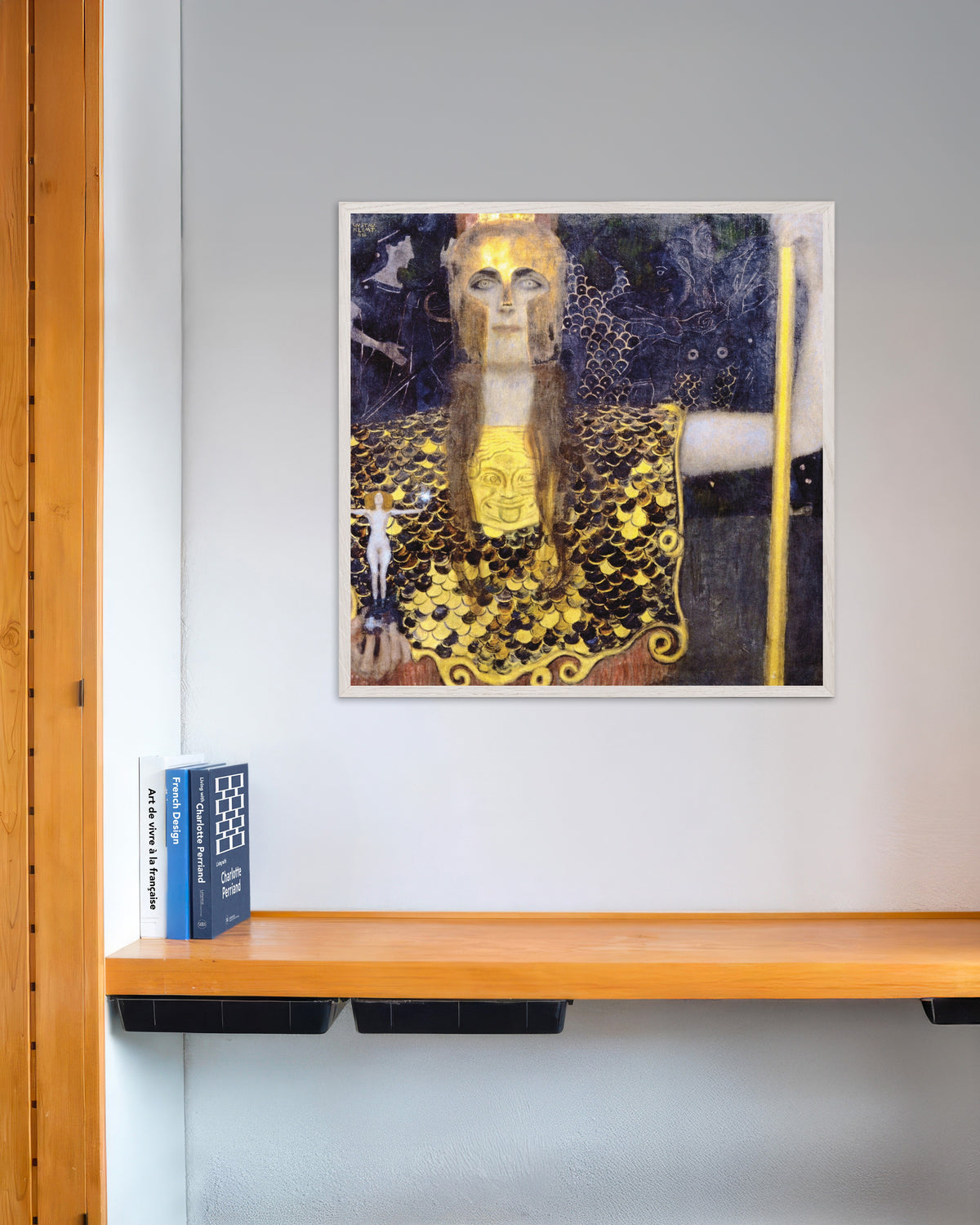 Poster di Pallade Atena (1898) di Gustav Klimt, con cornice in legno bianco