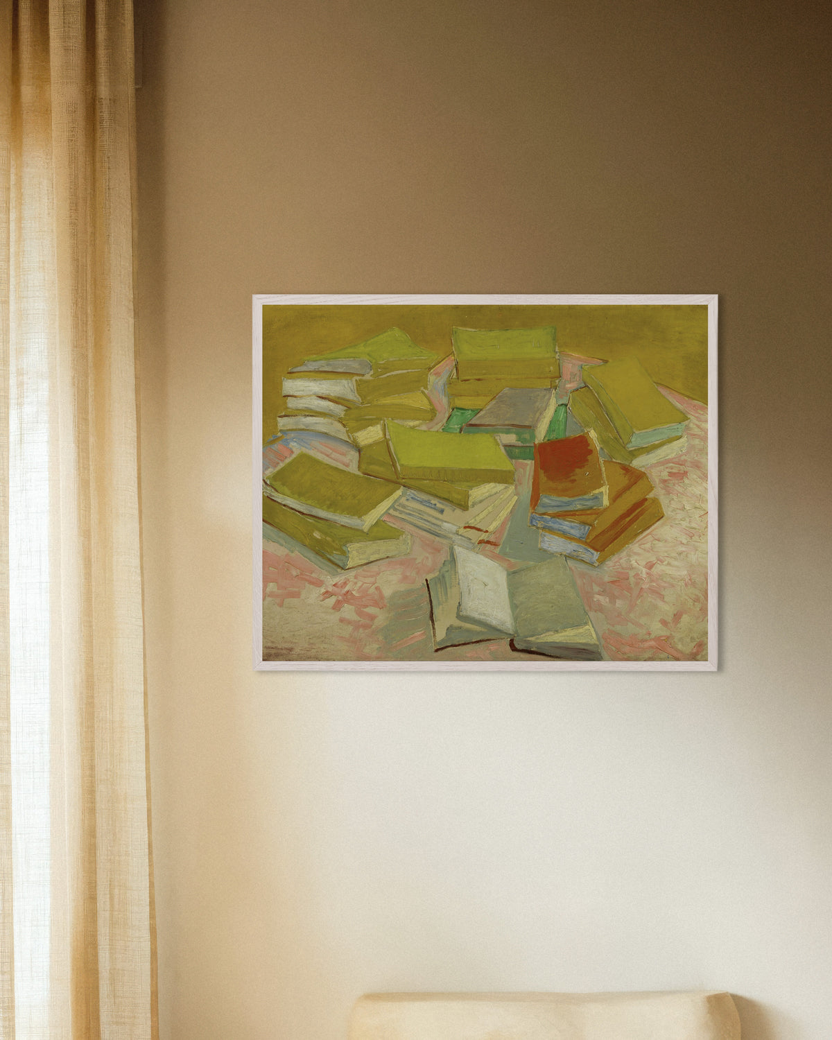 Poster di Pile di romanzi francesi (1887) di Vincent van Gogh, con cornice in legno bianco