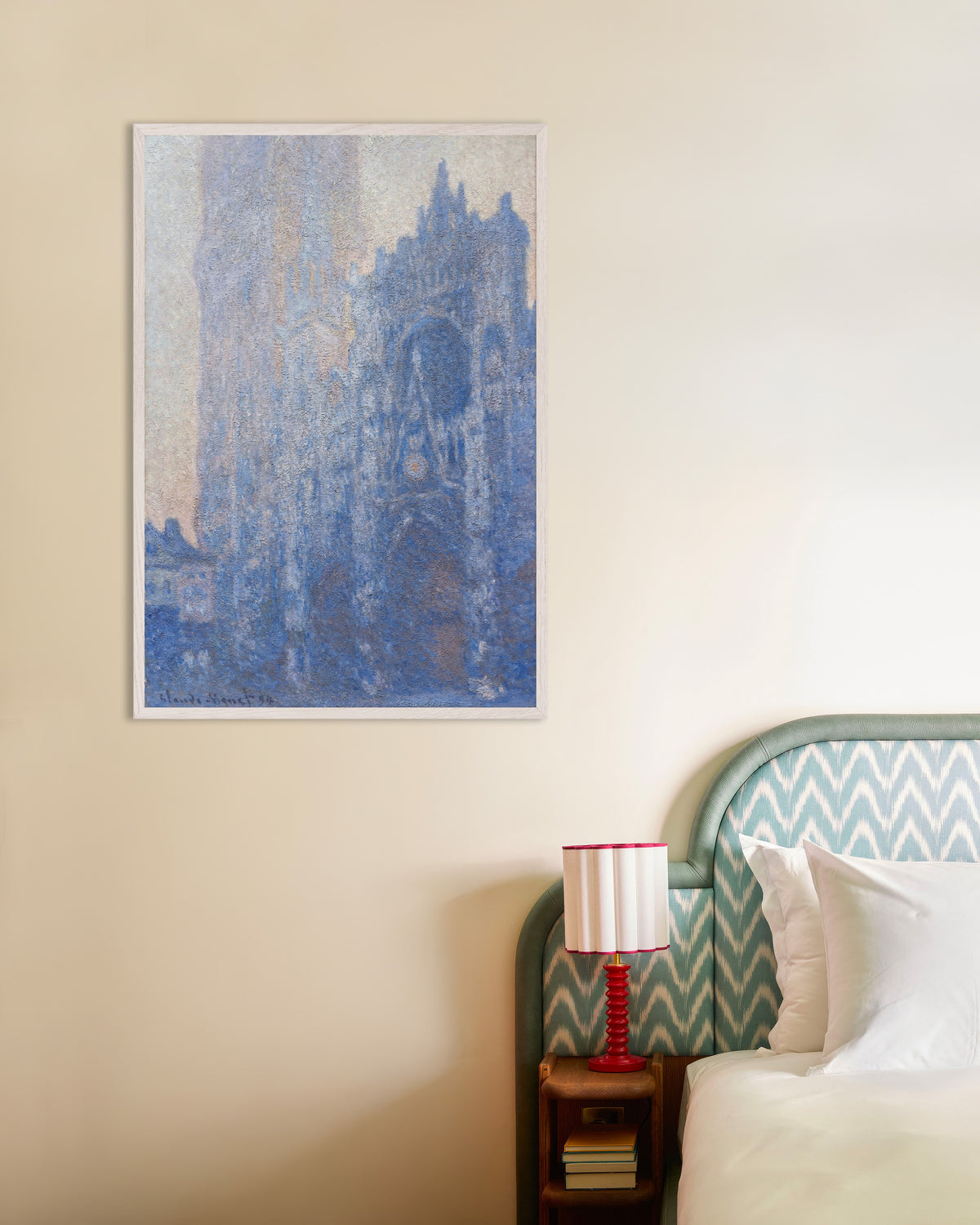 Poster La cattedrale di Rouen, il portale e la Tour d'Albane, effetto mattutino (1894) di Claude Monet con cornice in legno bianco