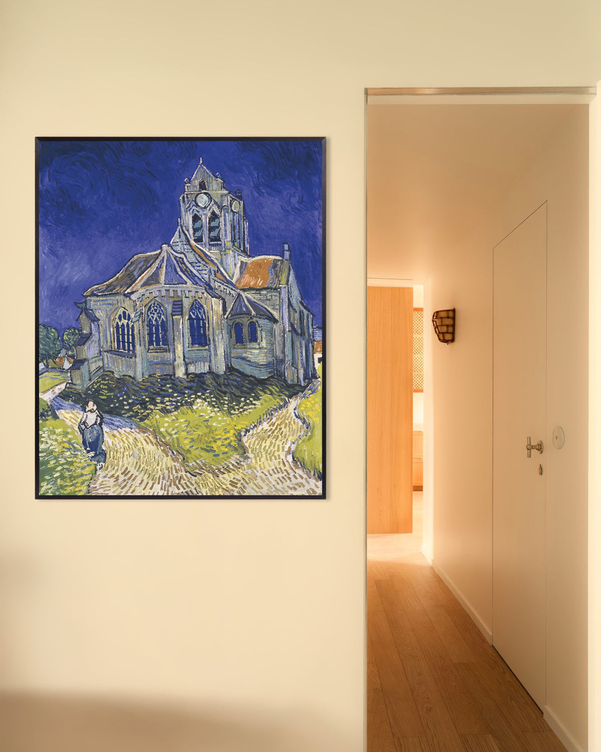 Poster raffigurante La chiesa di Auvers-sur-Oise (1890) di Vincent van Gogh, con cornice in metallo