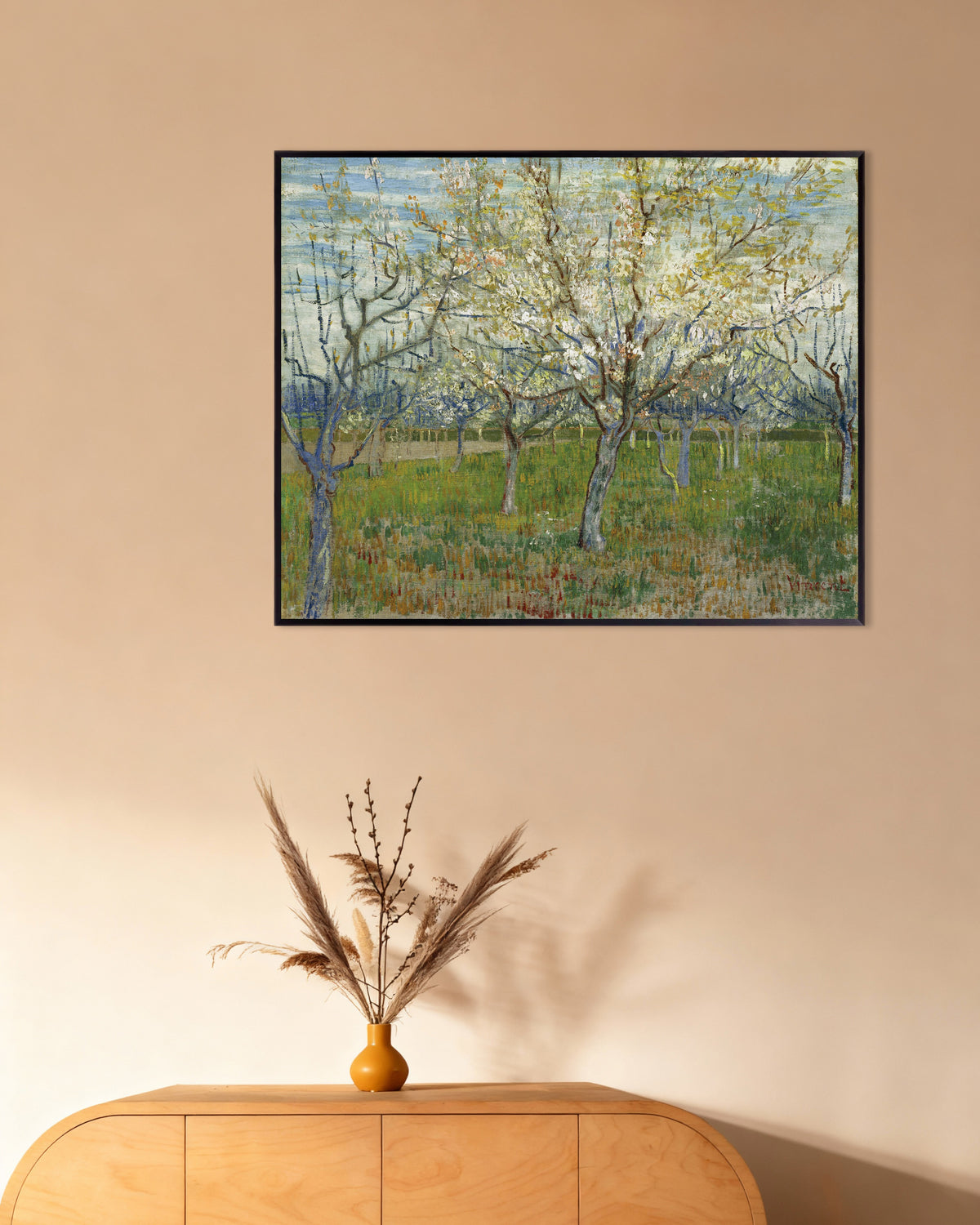 Poster con Il frutteto rosa (1888) di Vincent van Gogh, con cornice metallica