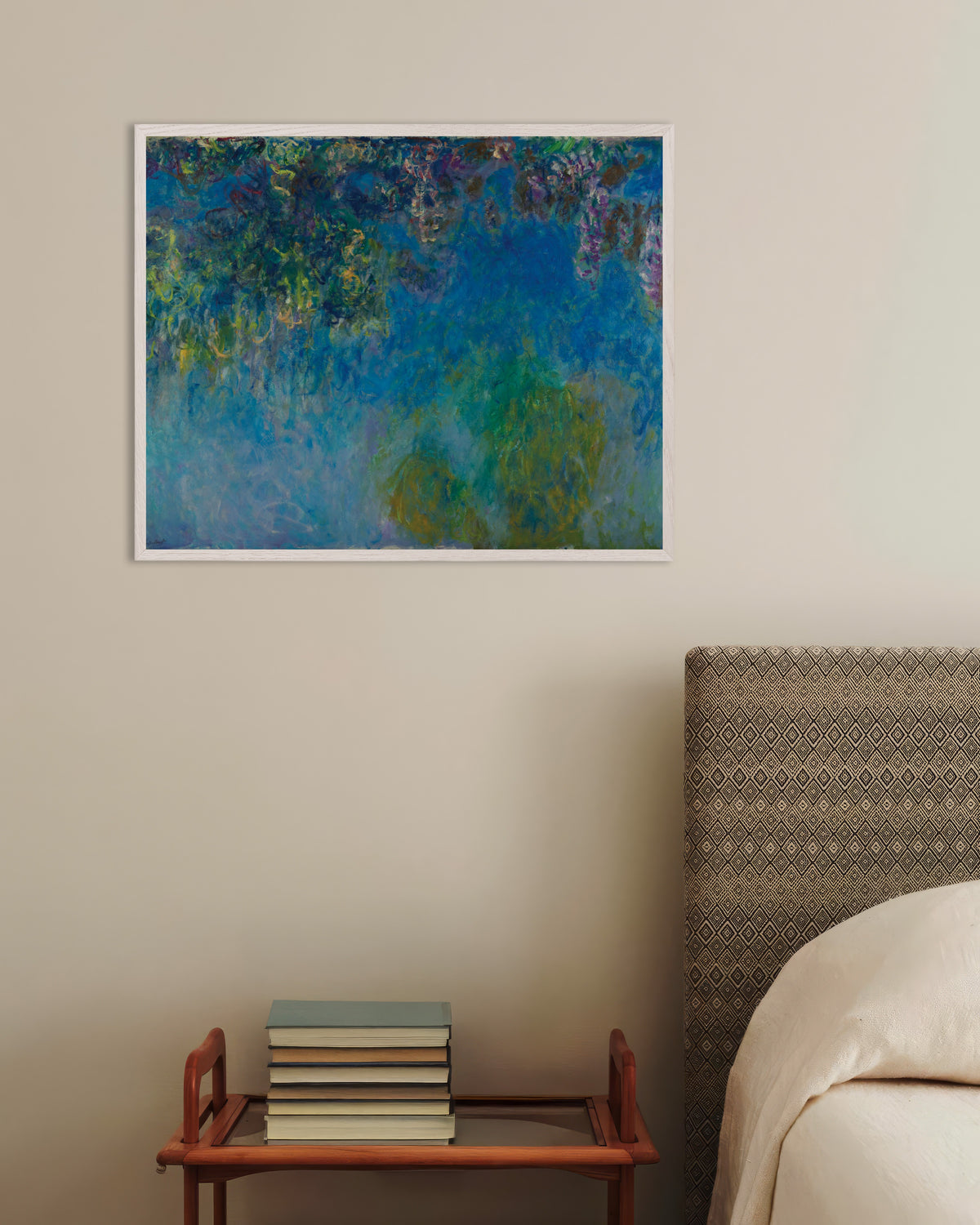 Poster Glicine (circa 1925) di Claude Monet con cornice in legno bianco