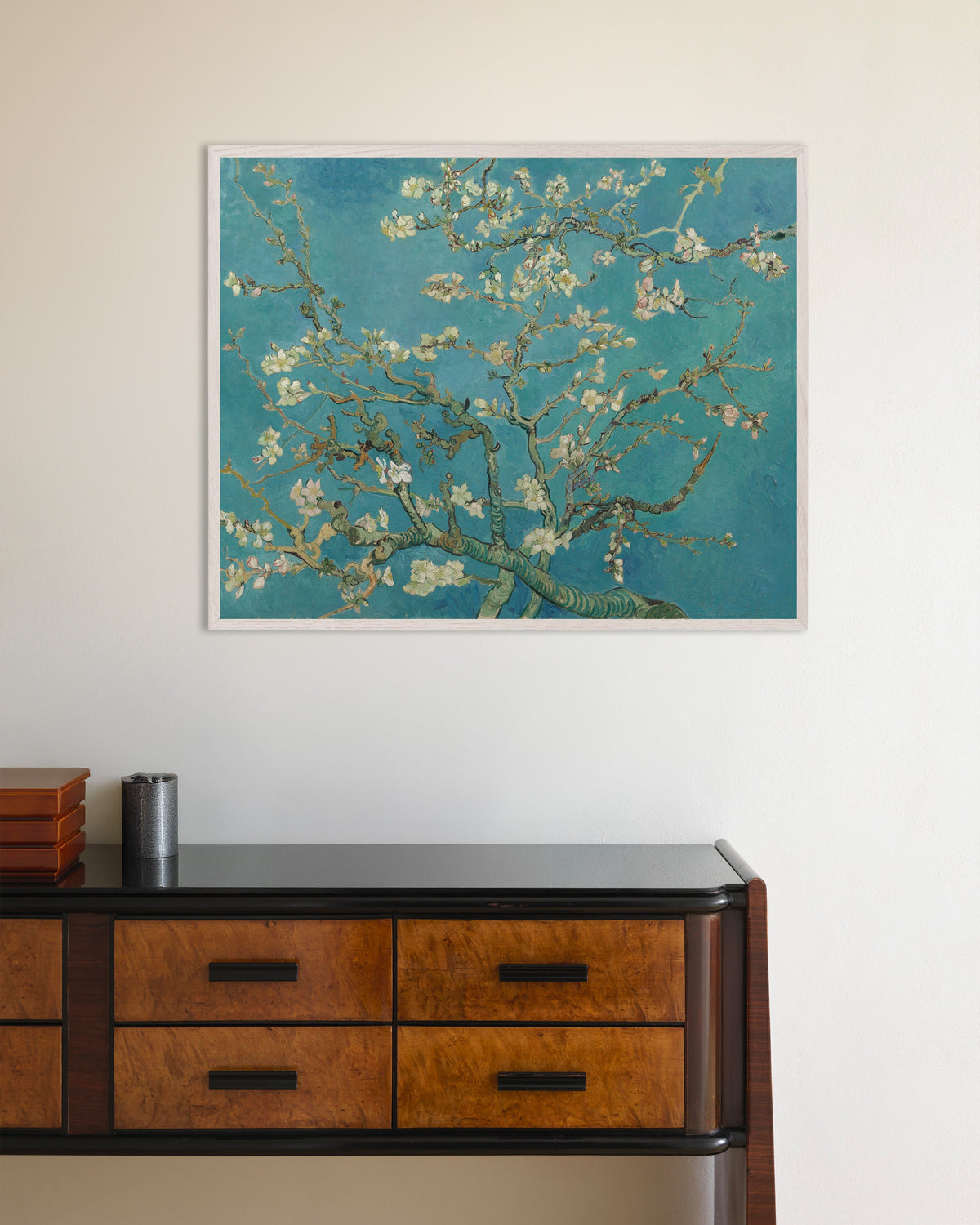 Poster di Ramo di mandorlo in fiore (1890) di Vincent van Gogh, con cornice in legno bianco