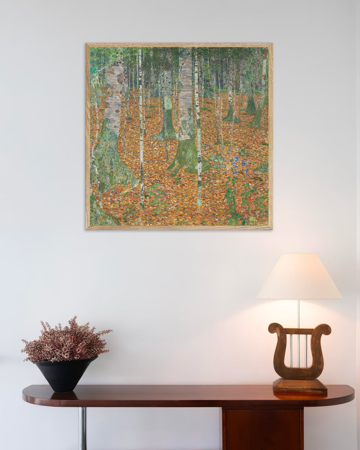 Poster Bosco di betulle (1903) di Gustav Klimt con cornice in legno naturale