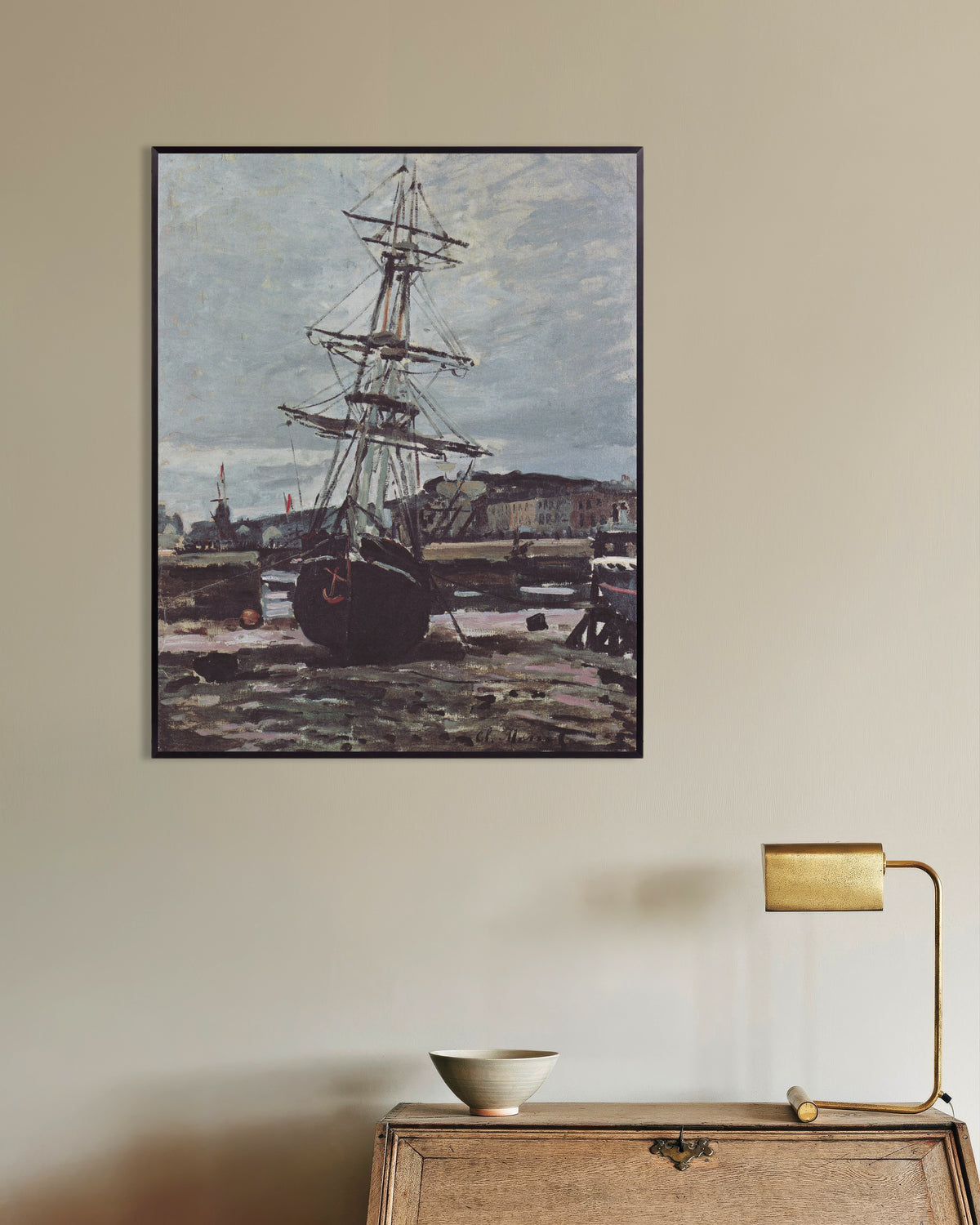 Poster Barca in secca a Fécamp (1868) di Claude Monet con cornice in metallo