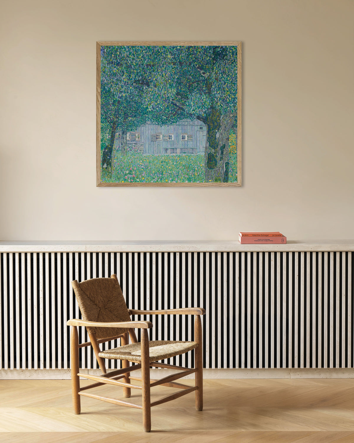 Poster Casa colonica a Buchberg (1911) di Gustav Klimt con cornice in legno naturale