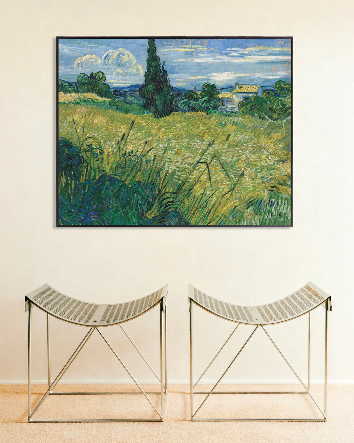 Poster di Campo di grano verde con cipresso (1889) di Vincent van Gogh, con cornice in metallo