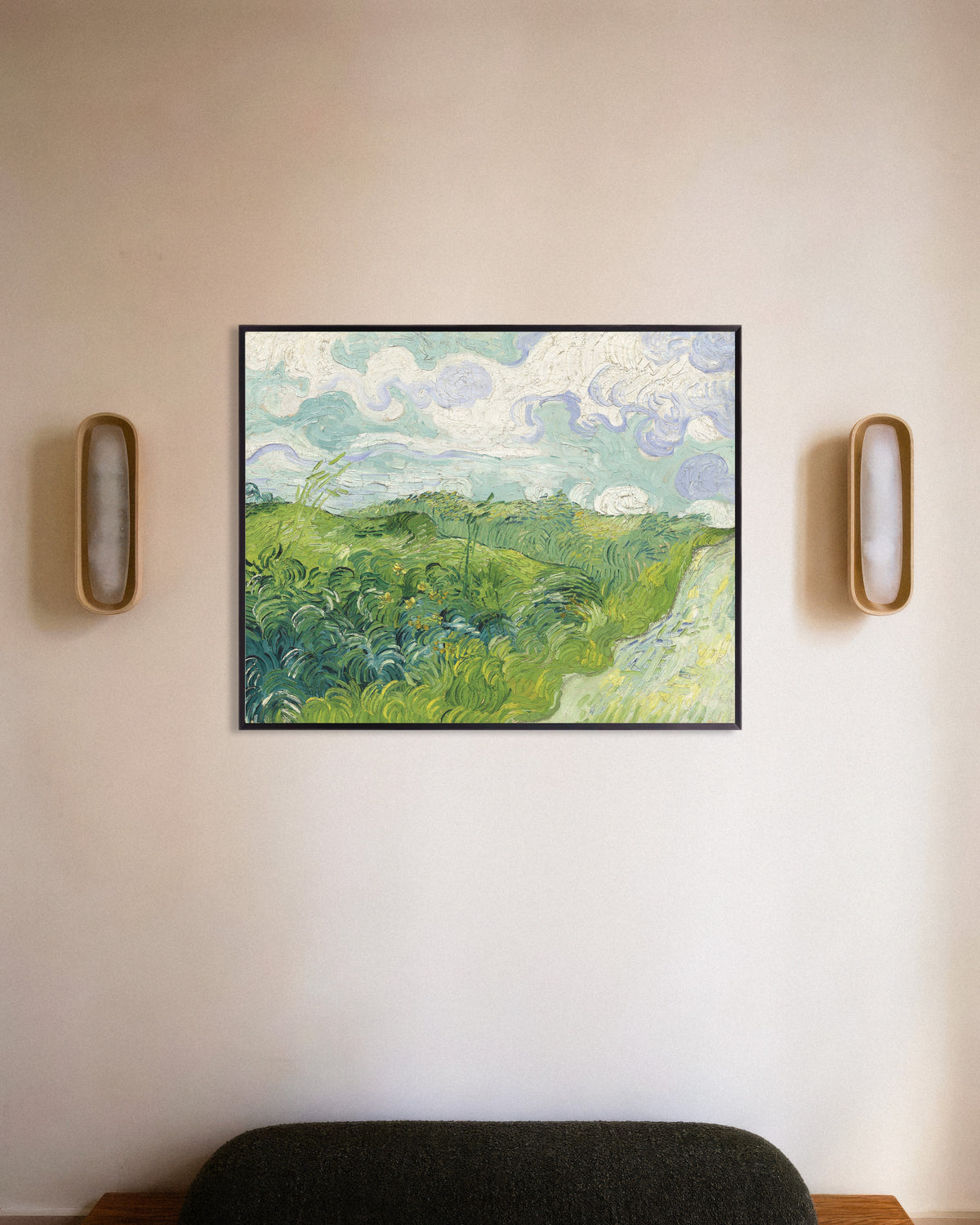 Poster di Campi di grano verdi, Auvers (1890) di Vincent van Gogh, con cornice in metallo