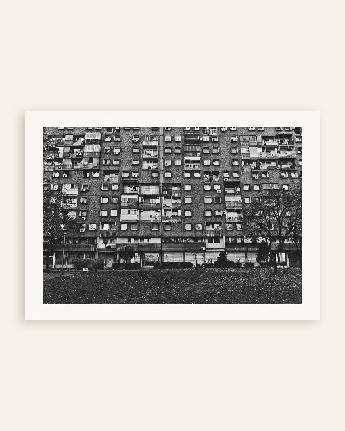 Poster «Complesso residenziale in autunno», miniatura