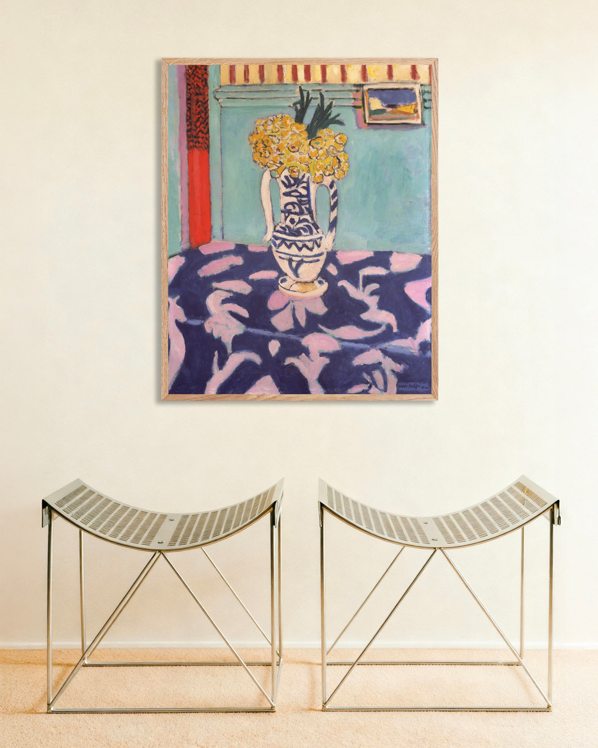 Poster Cuculi, tappeto blu e rosa (1911) di Henri Matisse, con cornice in legno naturale