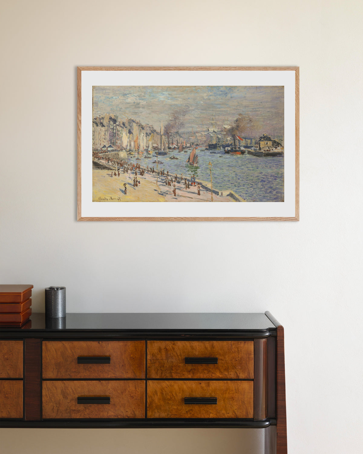 Poster Il porto di Le Havre (1874) di Claude Monet con cornice in legno naturale