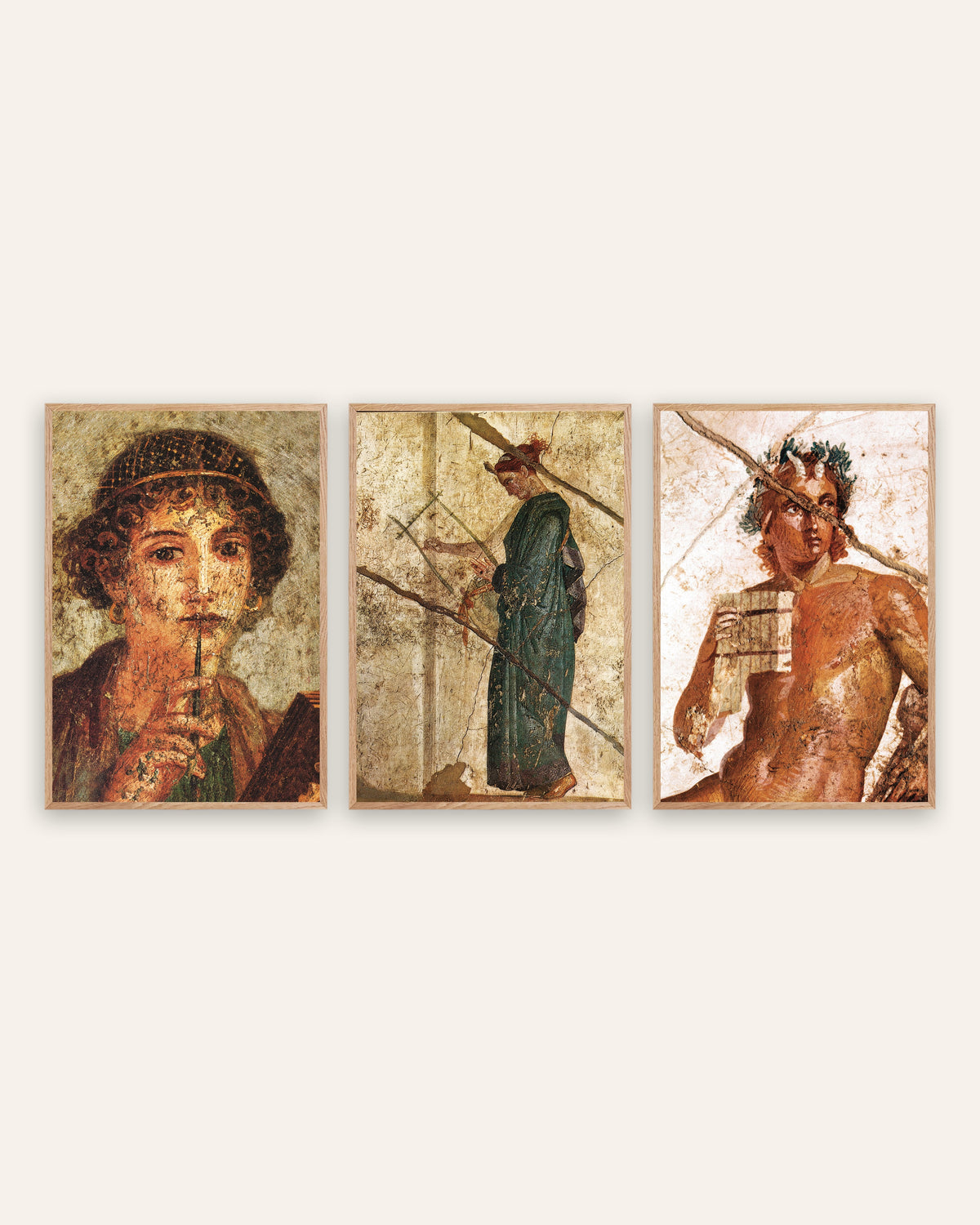 Poster affreschi romani, set da 3: poesia e musica, Saffo, lira e Pan, con cornici in rovere naturale
