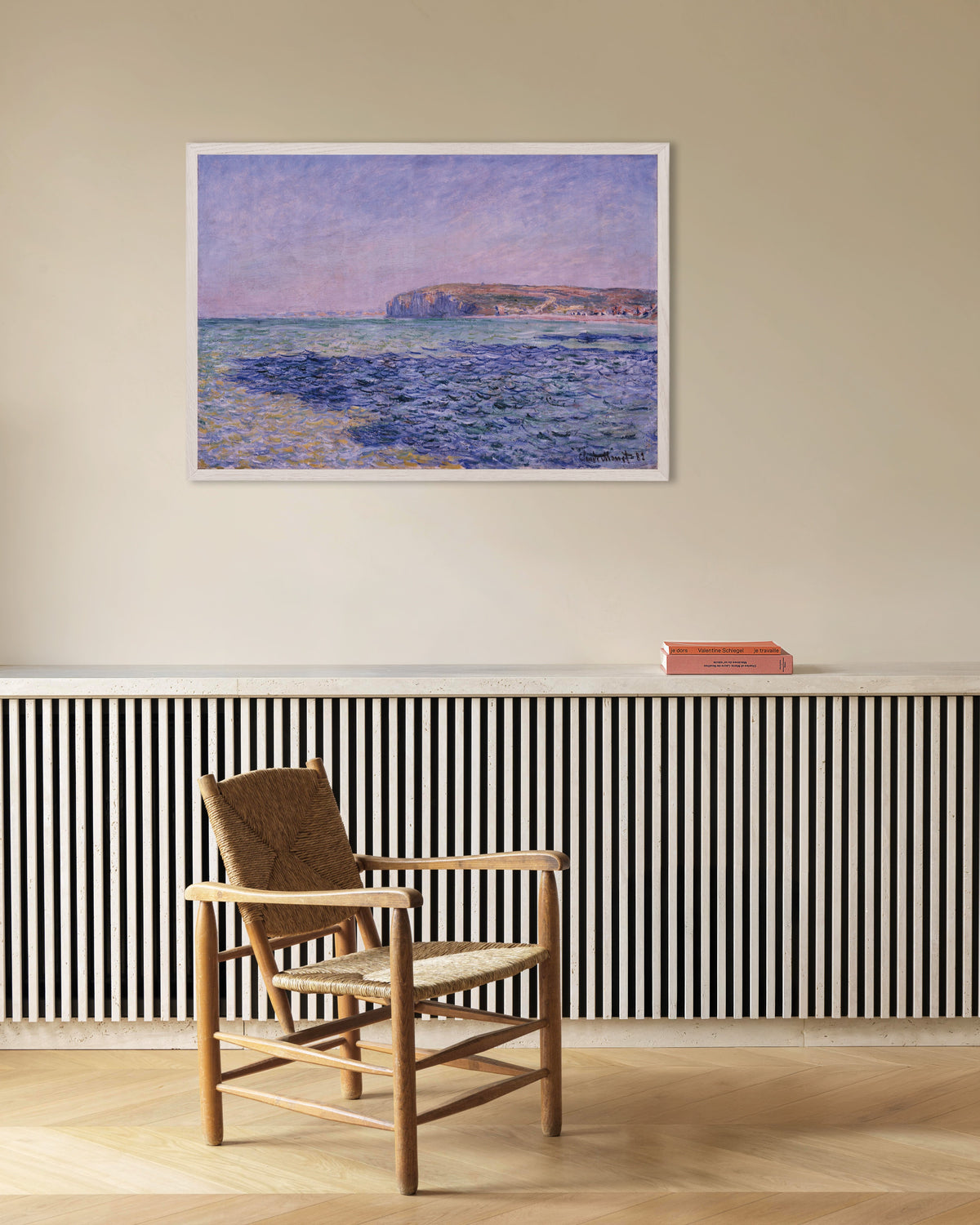 Poster Ombre sul mare, scogliere di Pourville (1882) di Claude Monet con cornice in legno bianco