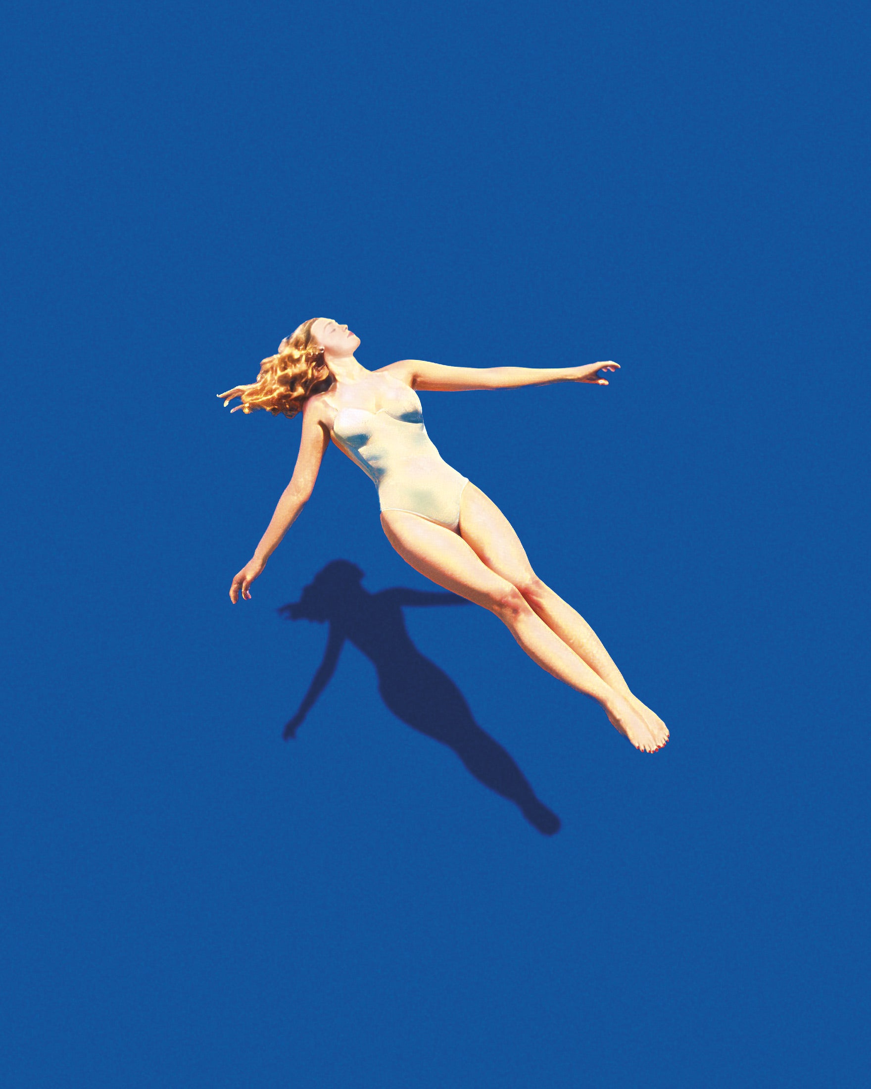 Donna che galleggia sull'acqua, poster SPA
