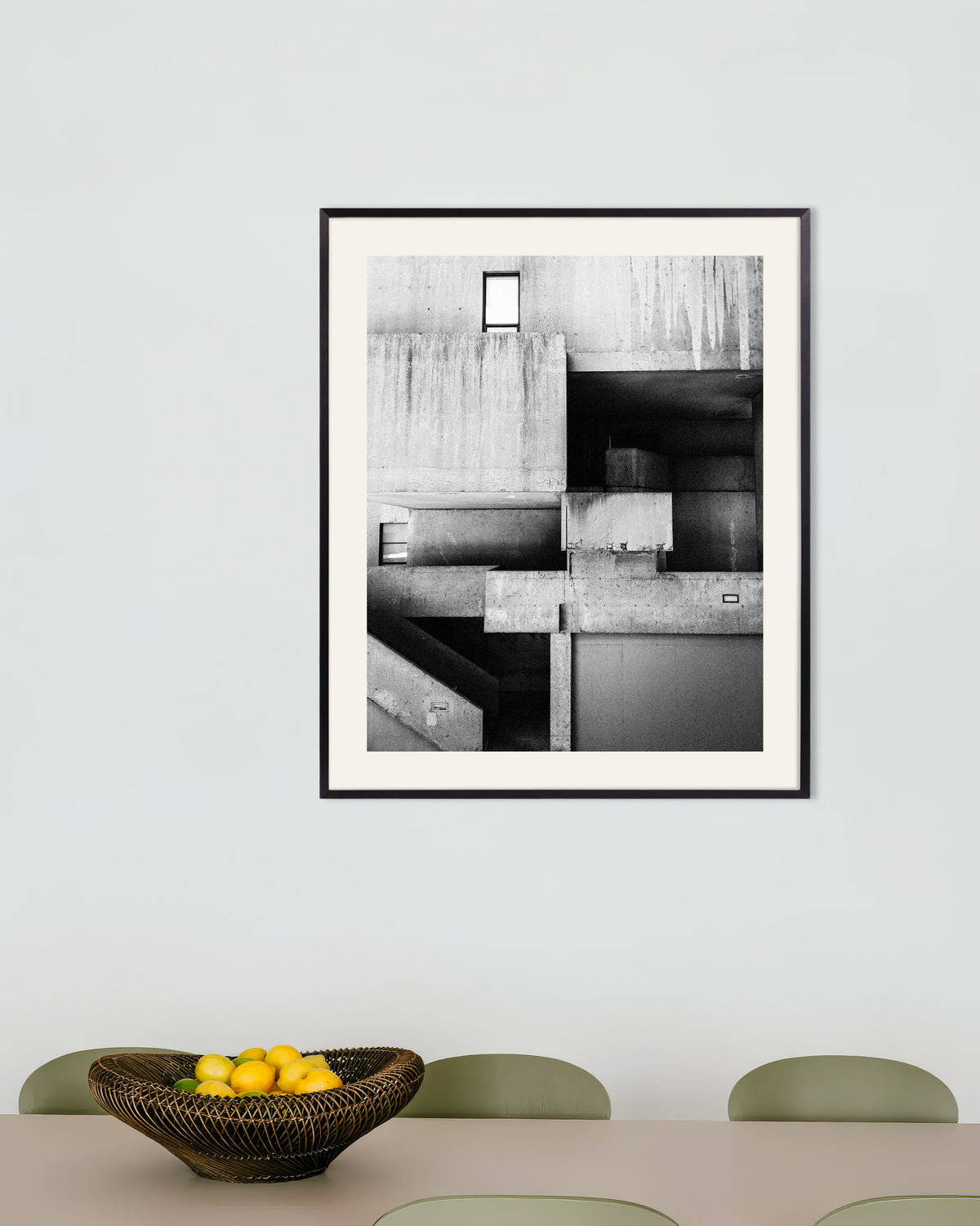Poster «Composizione in cemento macchiato», con cornice in metallo