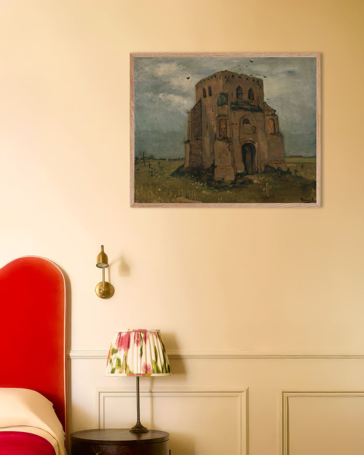 Poster dell’opera La vecchia torre della chiesa di Nuenen (1885) di Vincent van Gogh, con cornice in legno naturale