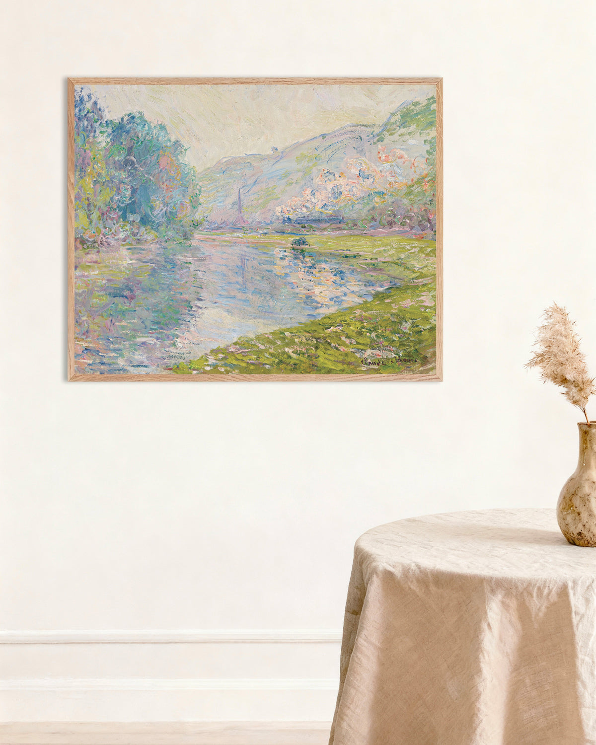 Poster Il treno a Jeufosse (1884) di Claude Monet con cornice in legno naturale
