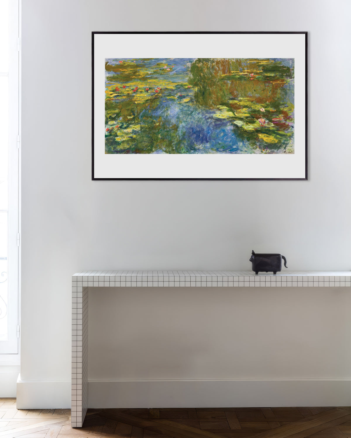 Poster Lo stagno delle ninfee (circa 1917–1919) di Claude Monet con cornice in metallo
