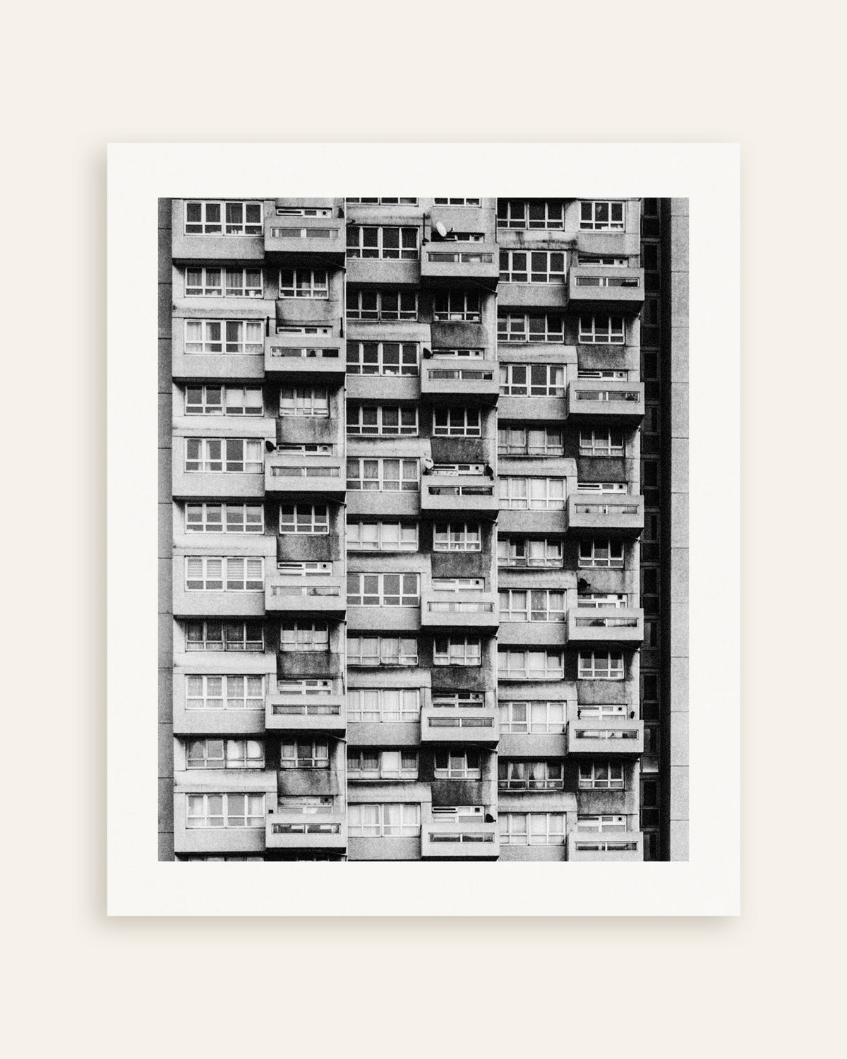 Poster «Facciata di un palazzo con balconi», miniatura